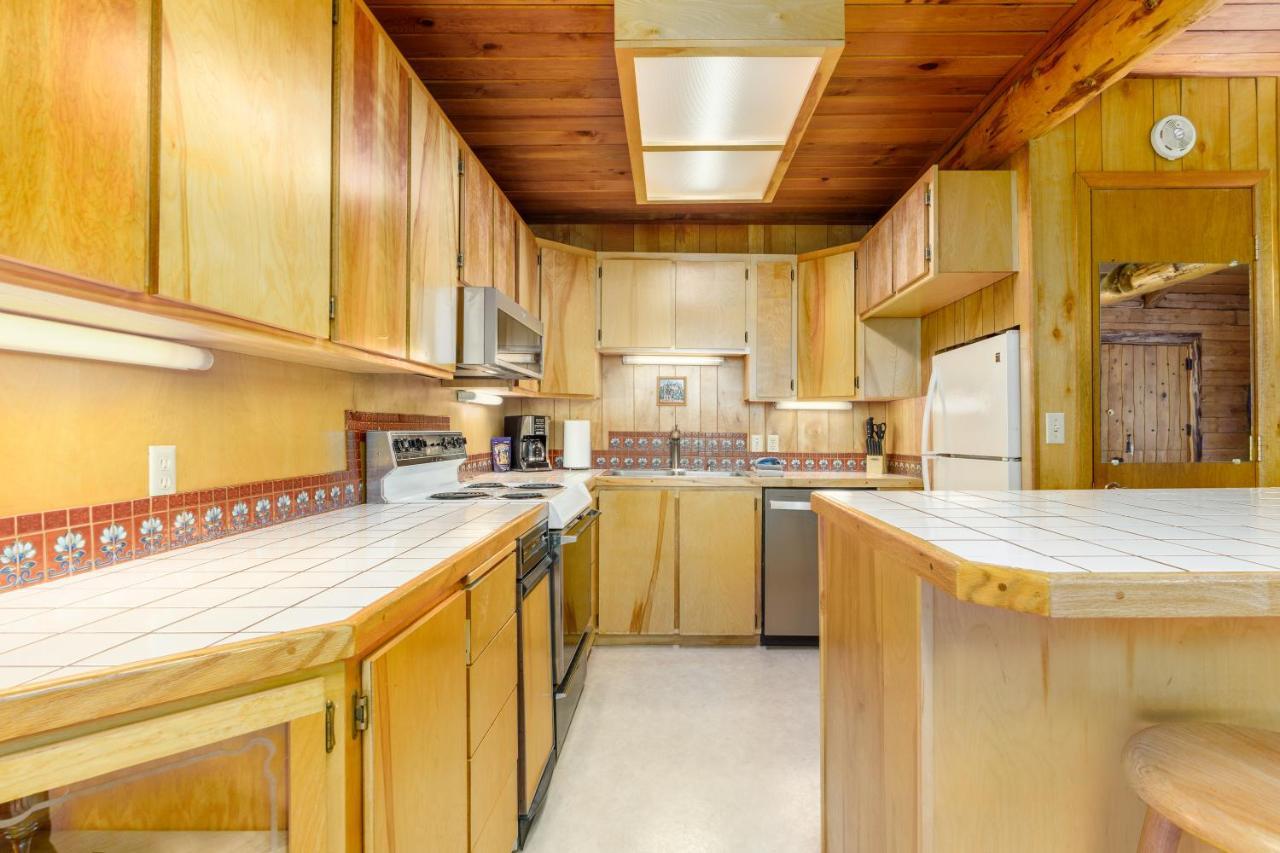 Alpine Meadows Log Cabin เกิร์ดวูด ภายนอก รูปภาพ