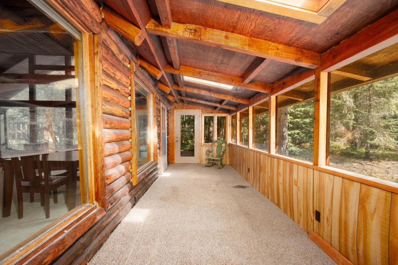 Alpine Meadows Log Cabin เกิร์ดวูด ภายนอก รูปภาพ